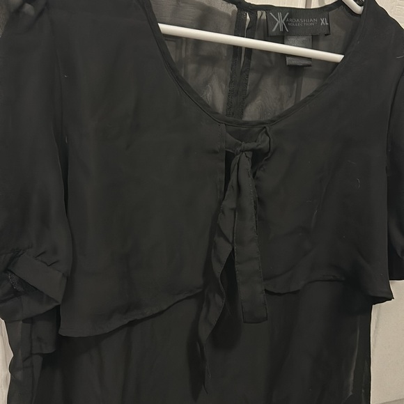 Kardashia Kollection sheer blouse size XL - Picture 2 of 5
